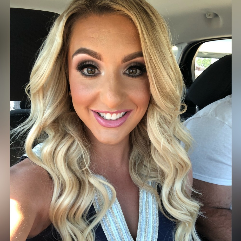 Meet your Posher, Erica